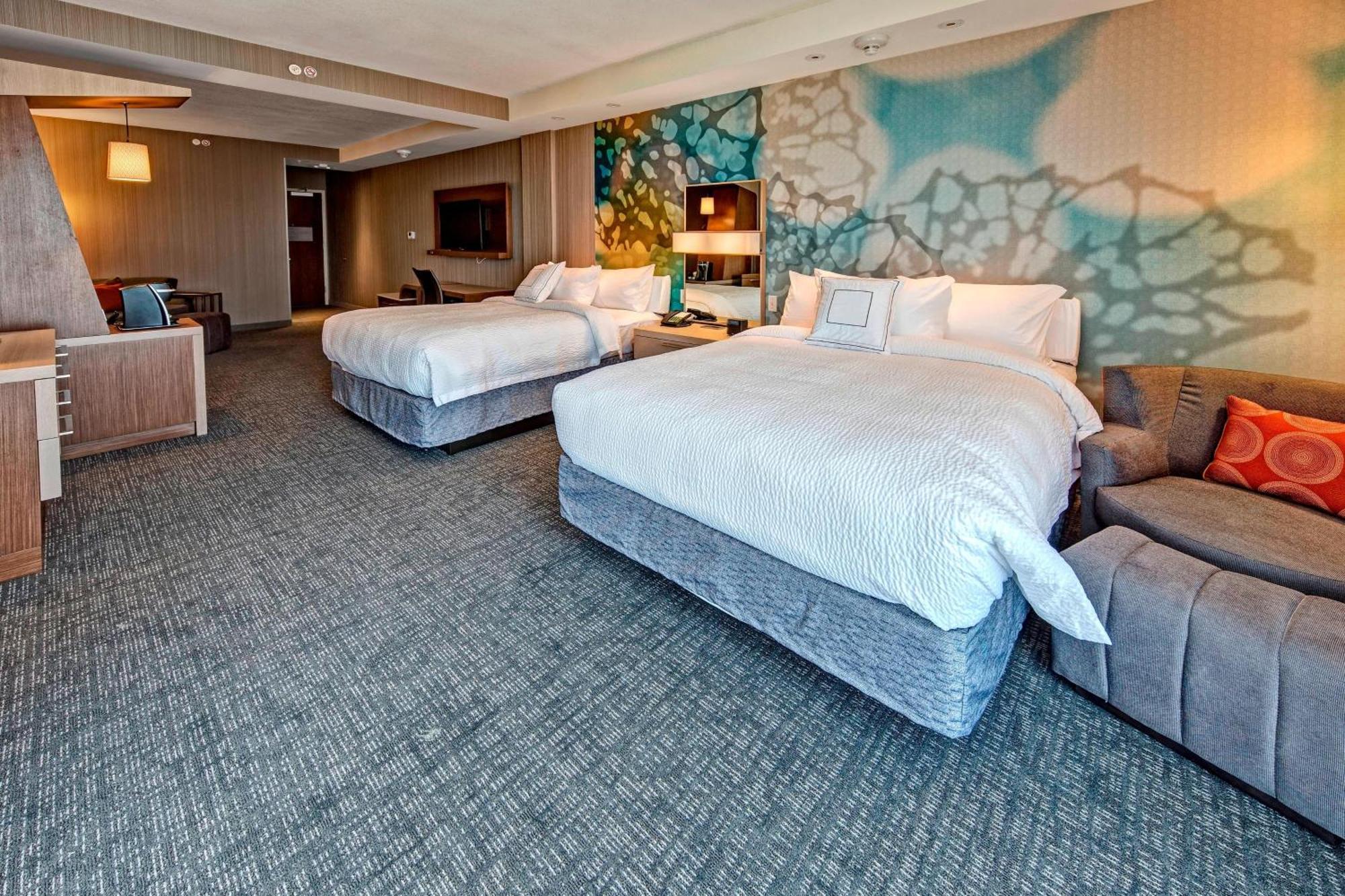 Hotel Courtyard By Marriott Westbury Long Island Exterior foto