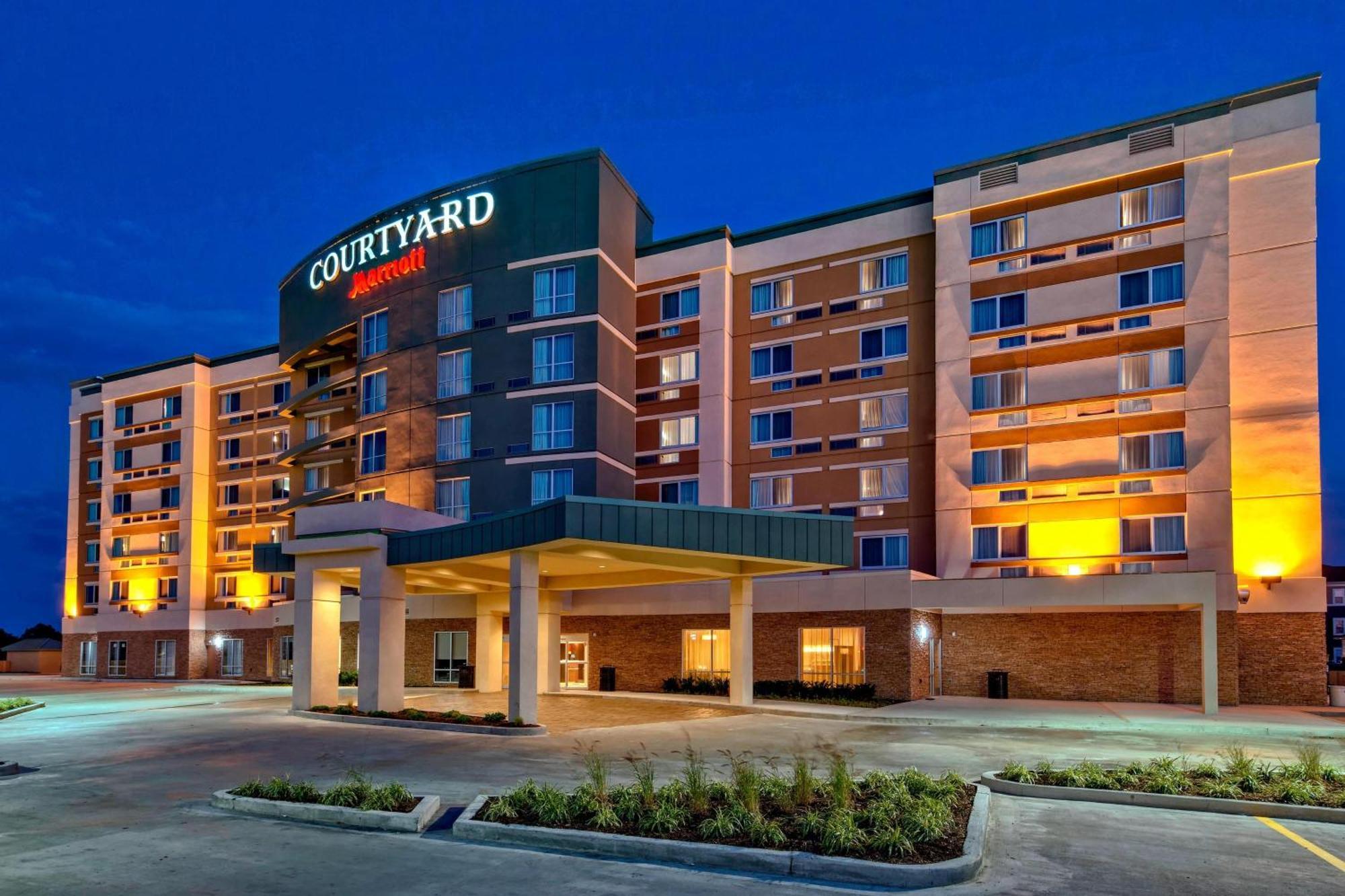 Hotel Courtyard By Marriott Westbury Long Island Exterior foto